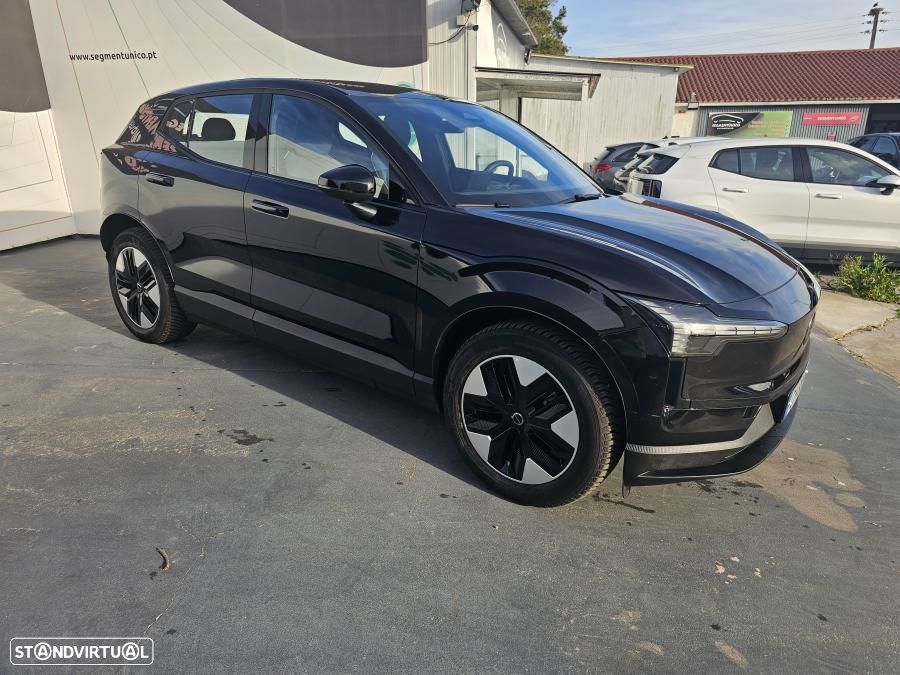 Volvo EX30 Single Motor Extended Range RWD Core - 3