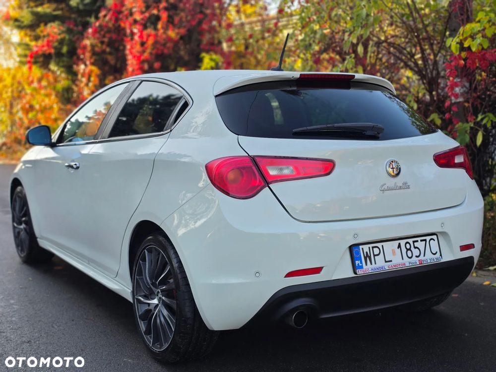 Alfa Romeo Giulietta - 10