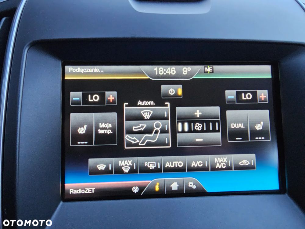 Ford S-Max 2.0 TDCi Titanium PowerShift - 24