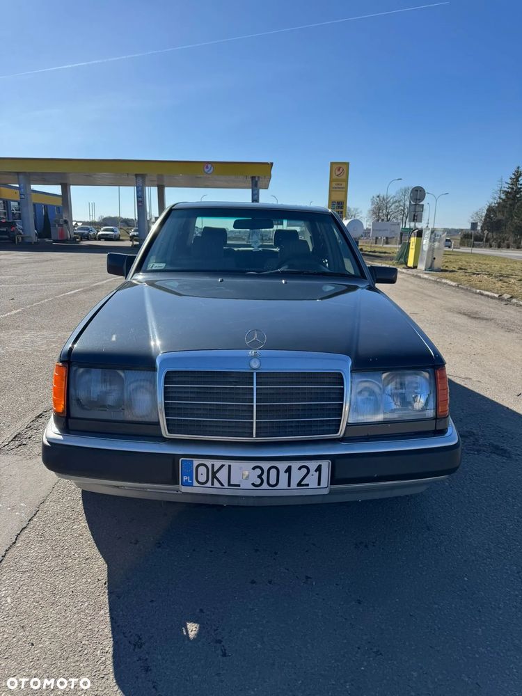 Mercedes-Benz W124 (1984-1993) - 2