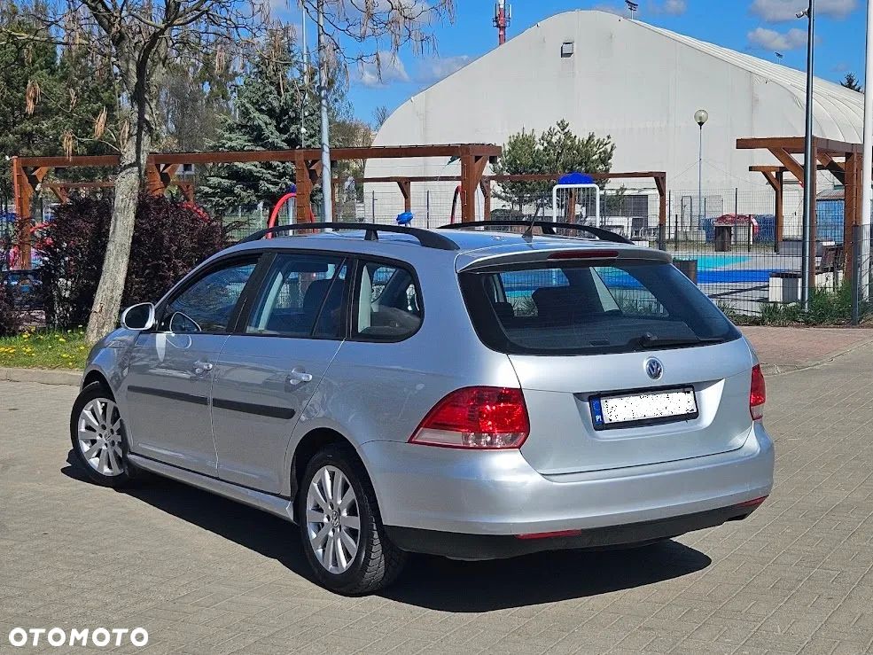 Volkswagen Golf 1.9 TDI Comfortline - 8