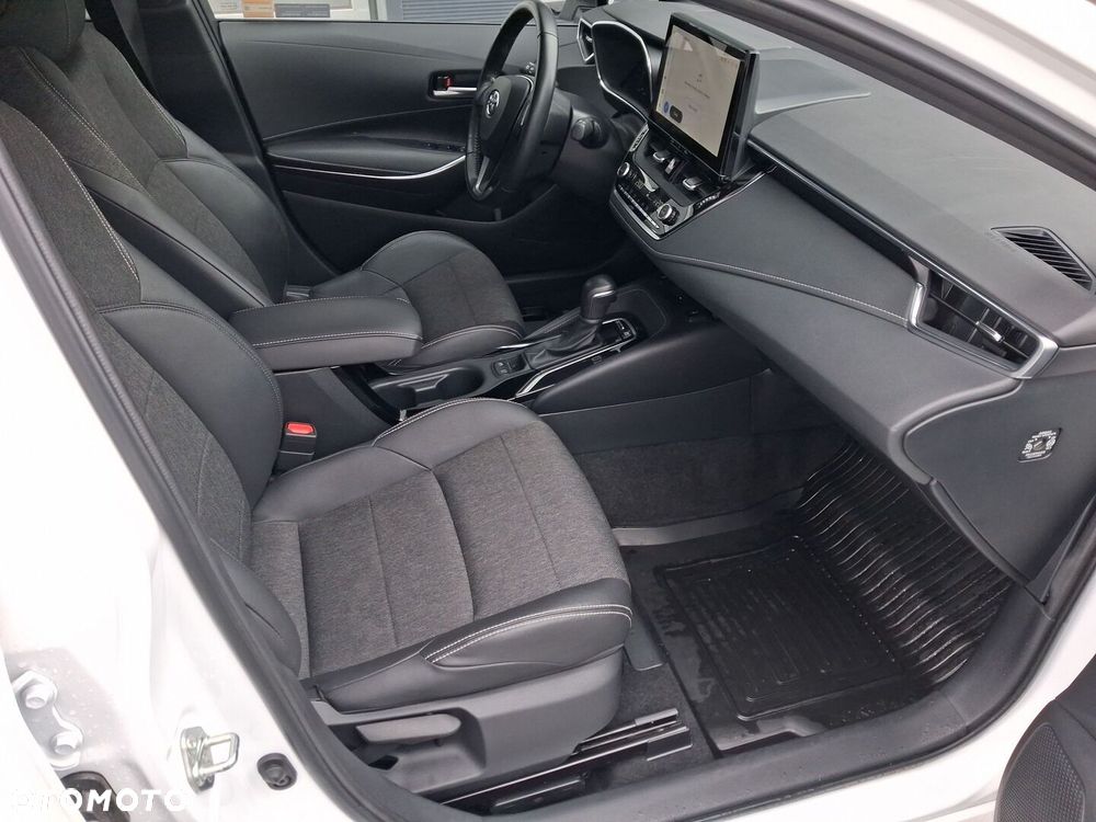Toyota Corolla 1.8 Hybrid Style - 10