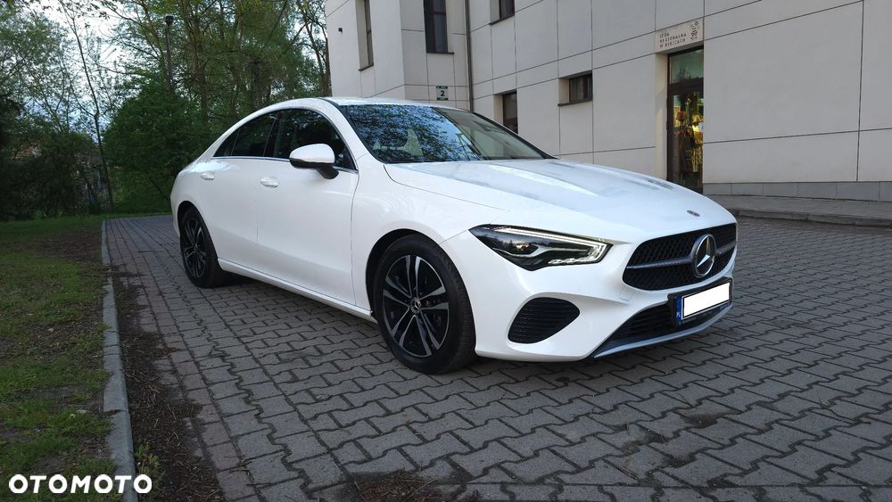 Mercedes-Benz CLA 200 7G-DCT - 11