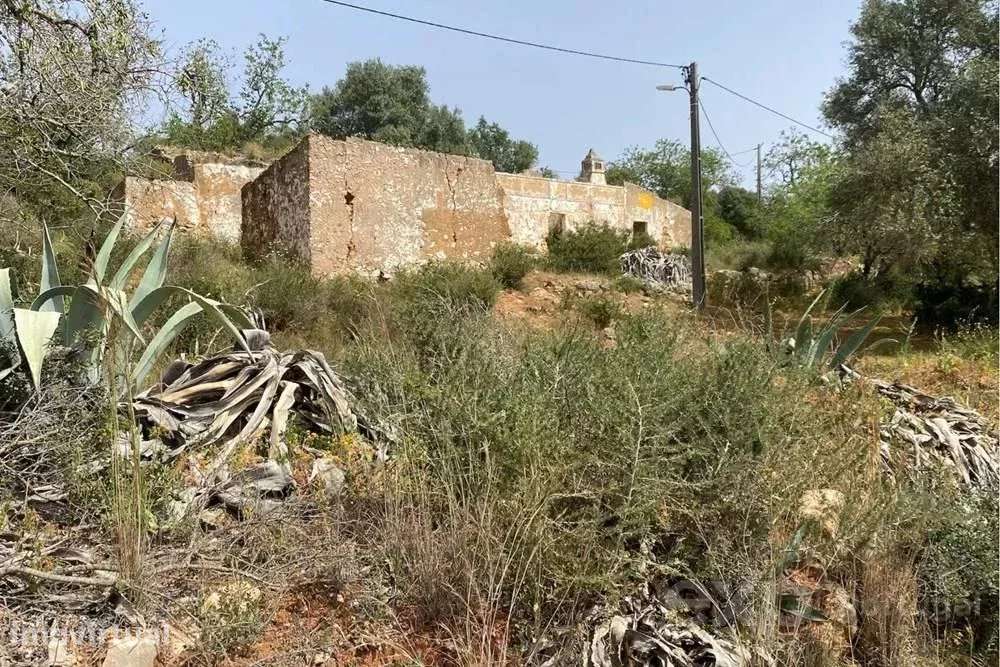 Terreno Misto Rustico/Urbano com ruinas a venda em distrito-Faro - Grande imagem: 2/4
