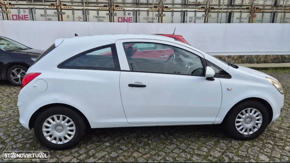 Opel Corsa 1.3 CDTI Enjoy EcoFLEX - 4