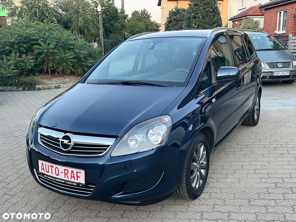 Opel Zafira - 9