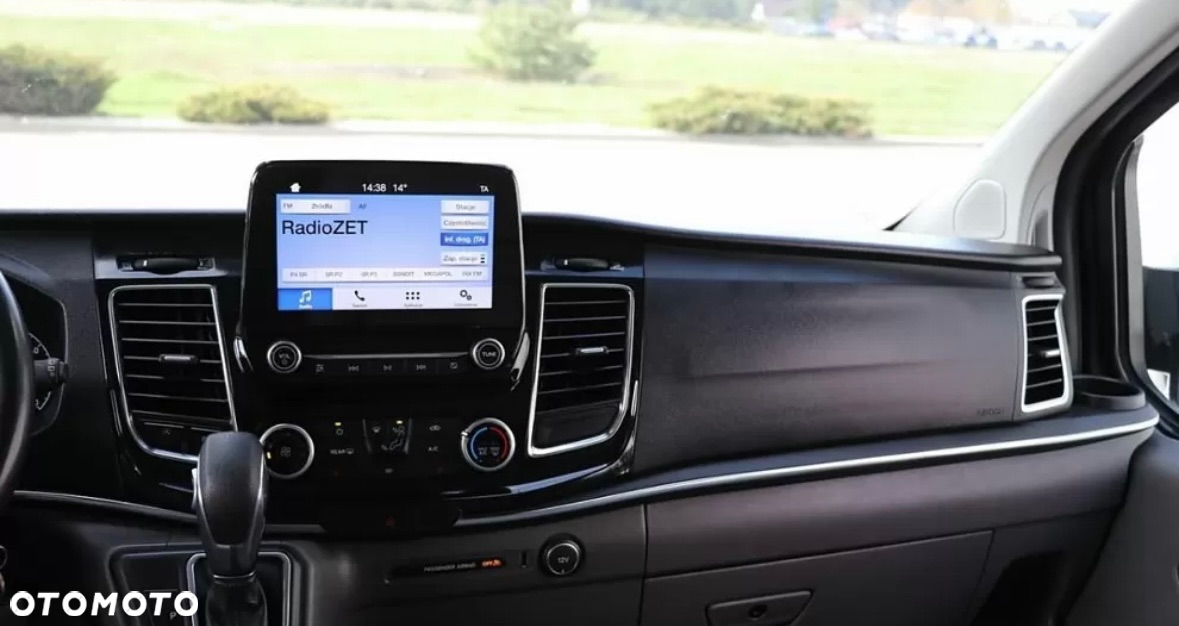 Ford Tourneo Custom 320 L2H1 VA Autm Titanium X - 20