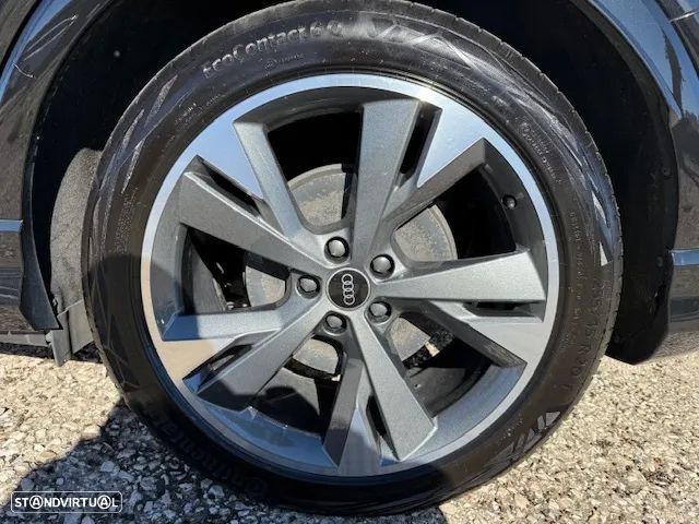 Audi Q4 e-tron - 11