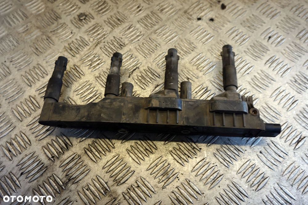 CEWKA ZAPŁONOWA A-KLASA W168 LIFT 1.4 8V A0001501380 0221503033 MERCEDES 2001-2004 - 2