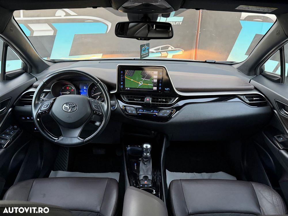 Toyota C-HR Hybrid Lounge - 7