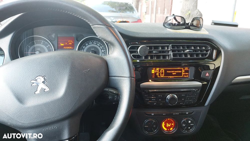 Peugeot 301 1.6 VTi Allure - 9