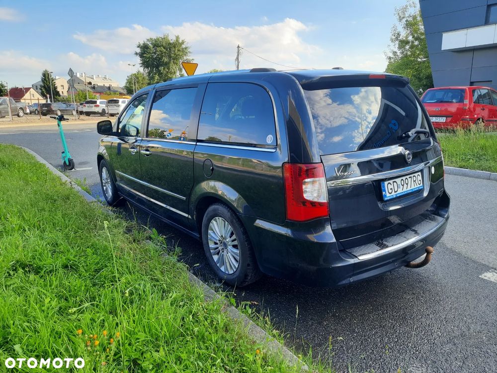 Lancia Voyager 3.6 Platinum - 20