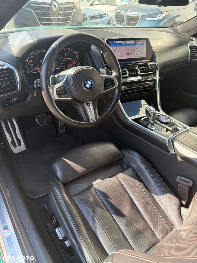BMW Seria 8 - 21