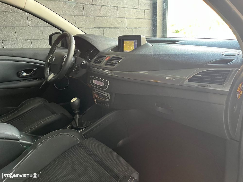 Renault Mégane Sport Tourer 1.5 dCi GT Line - 20