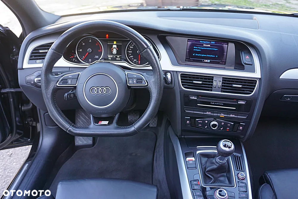 Audi A4 Avant 2.0 TDI DPF clean diesel S line Sportpaket - 15