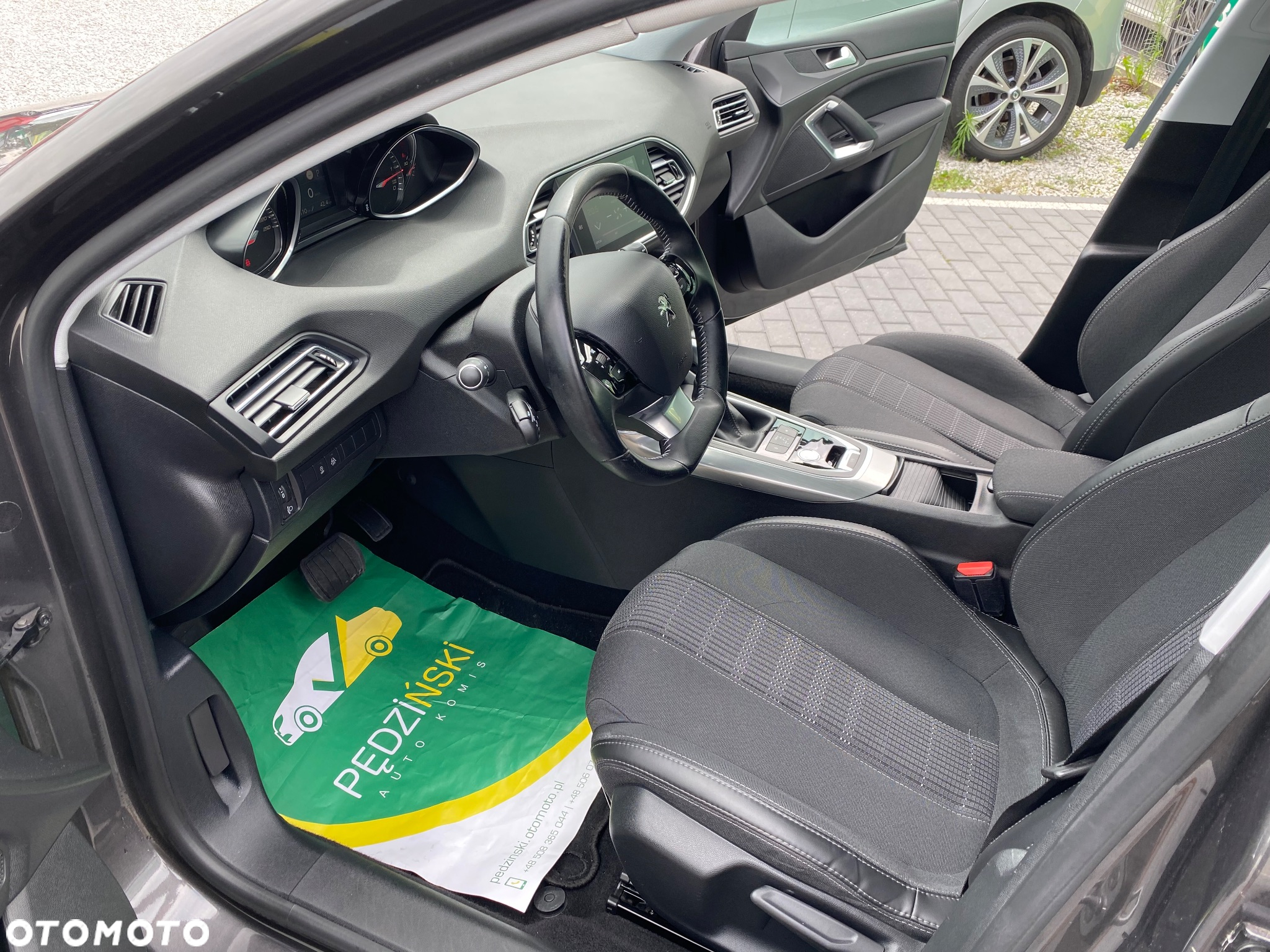 Peugeot 308 BlueHDi FAP 120 EAT6 Stop & Start Allure - 5
