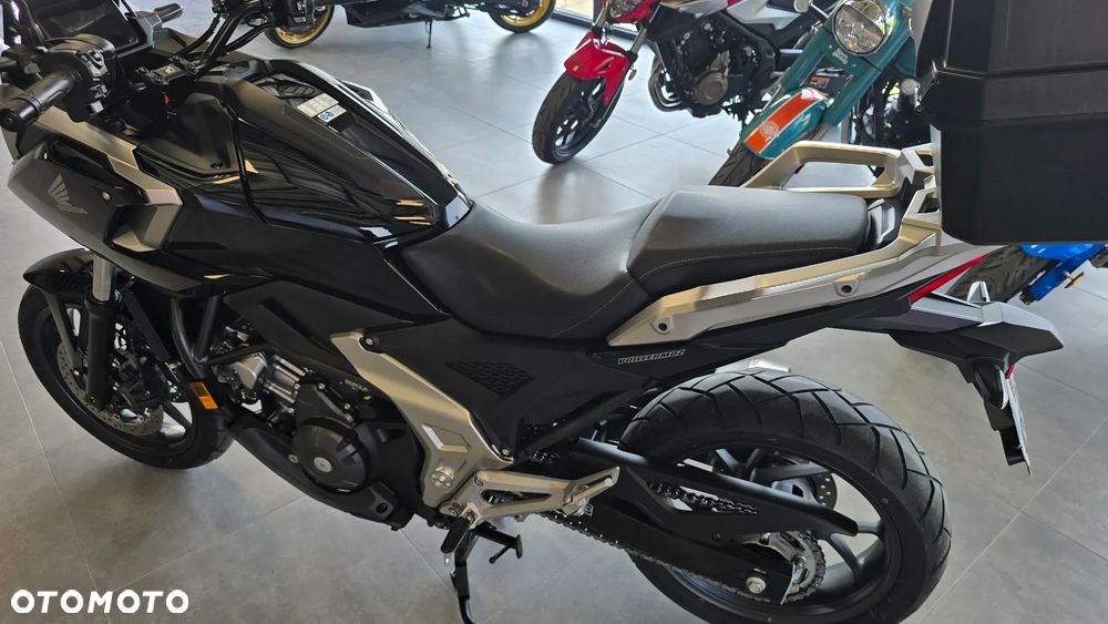 Honda NC - 10