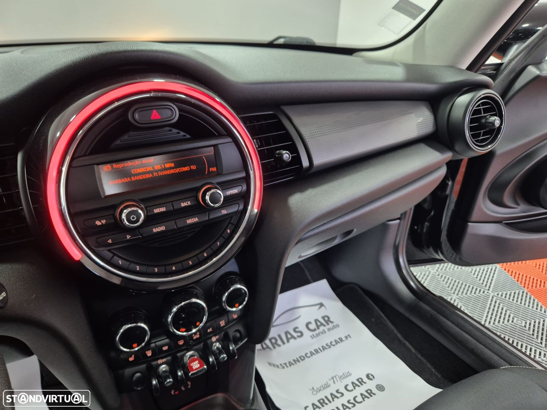 MINI 3 Portas Cooper D - 19
