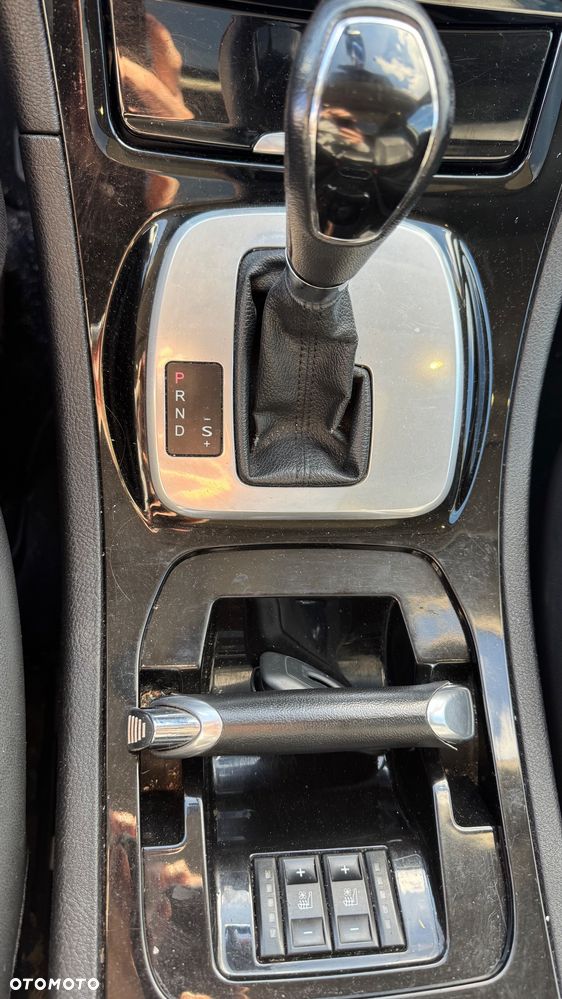 Ford S-Max - 13