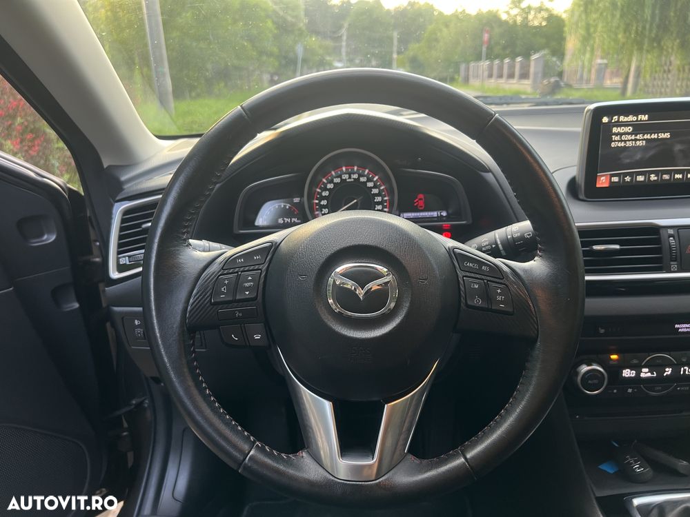Mazda 3 G120 Attraction - 12