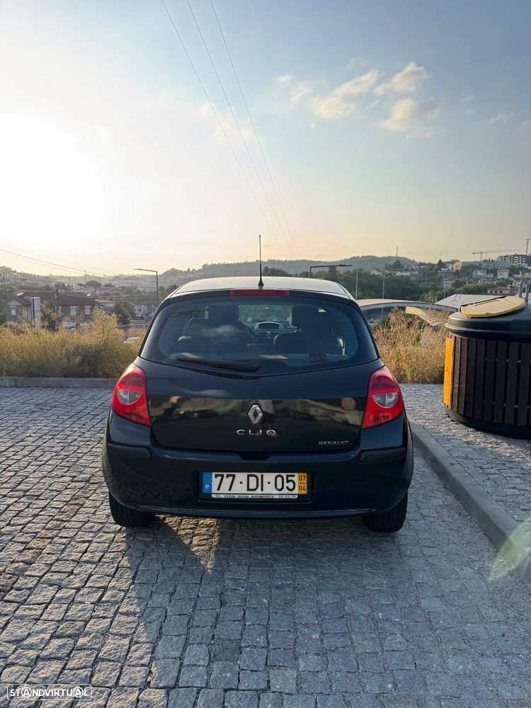 Renault Clio 1.2 16V Rip Curl - 3