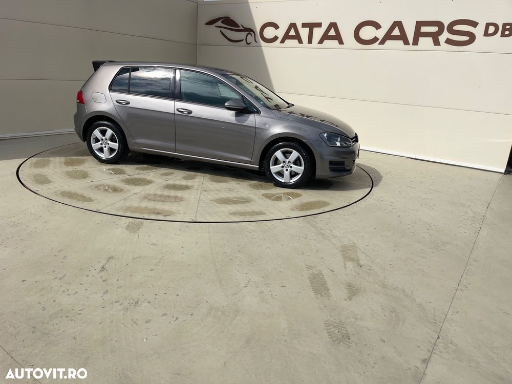 Volkswagen Golf 1.2 TSI BMT Comfortline - 20