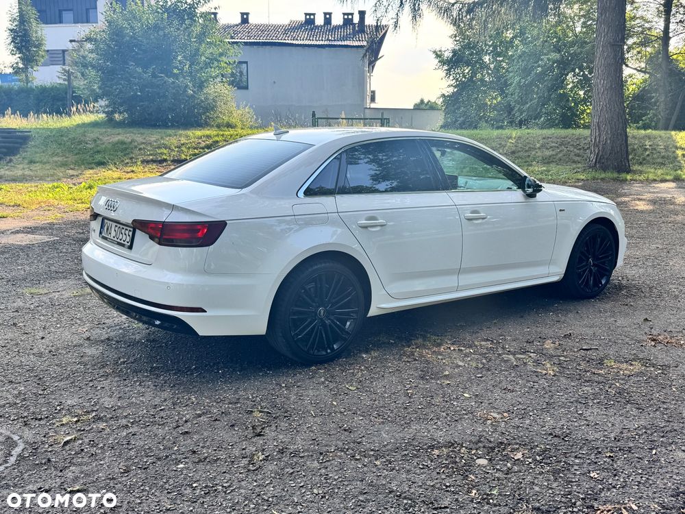 Audi A4 Limousine - 11