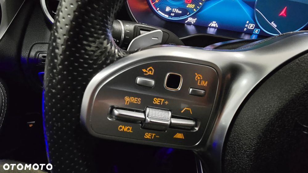 Mercedes-Benz GLC 300 de 4Matic 9G-TRONIC AMG Line Plus - 22