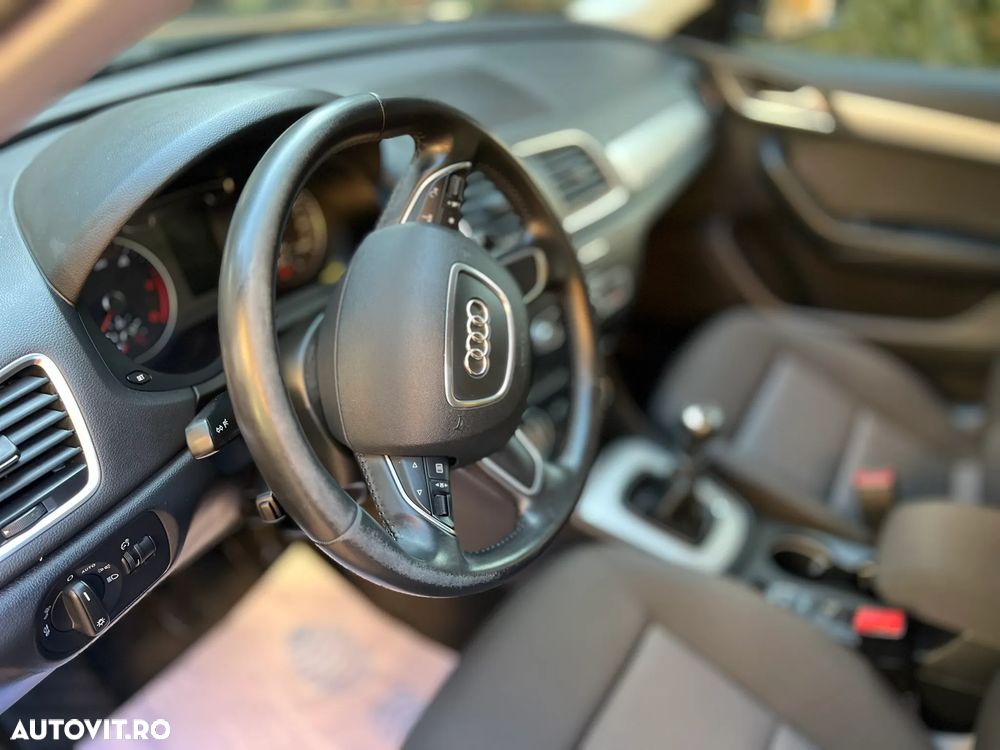 Audi Q3 2.0 TDI Quattro - 12