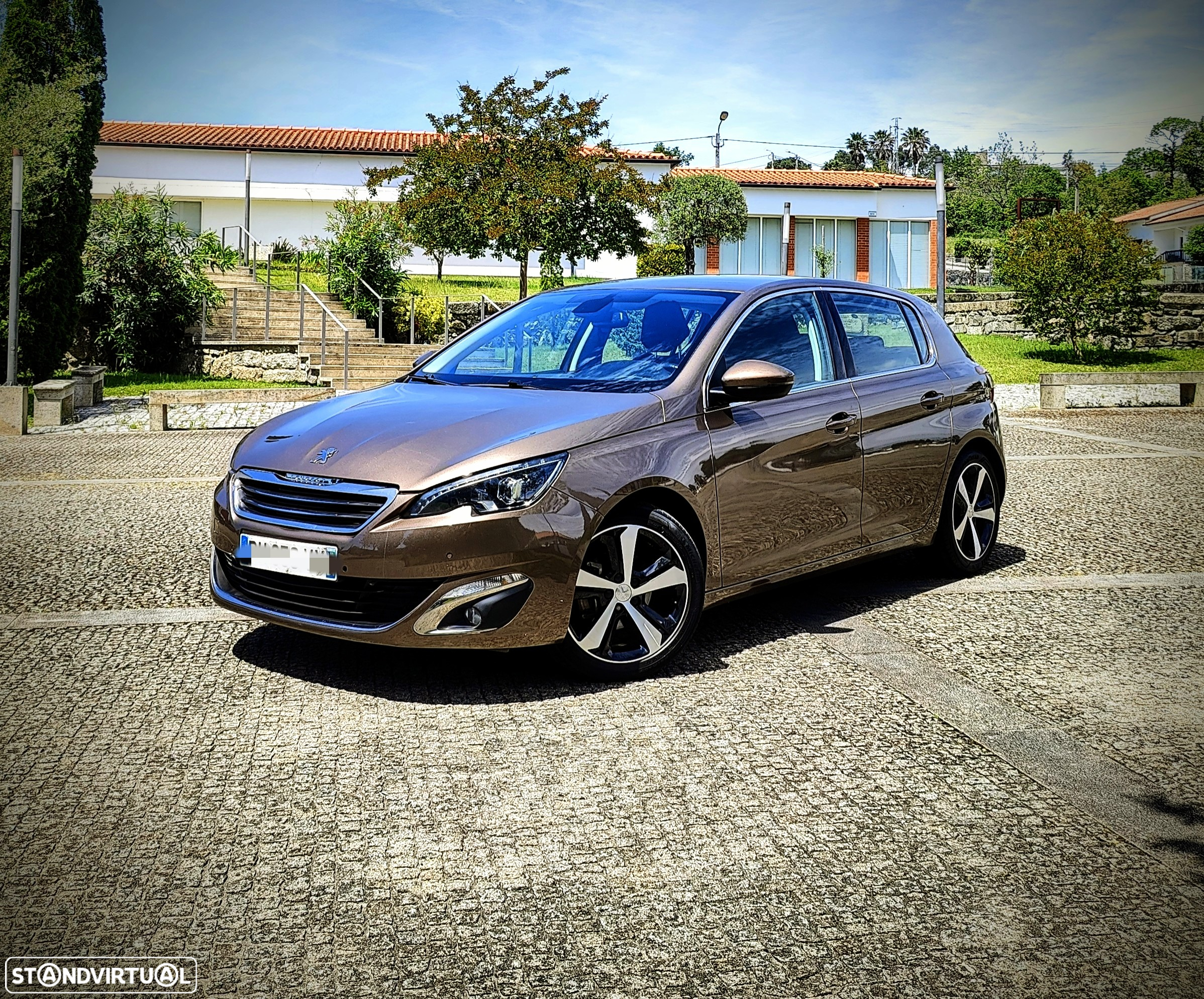 Peugeot 308 1.2 PureTech Allure Full LED - 25