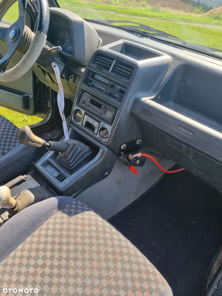 Suzuki Vitara - 16
