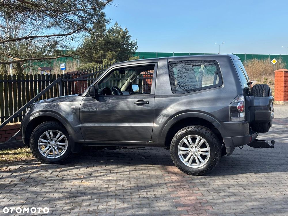 Mitsubishi Pajero 3.2 DID Intense Plus - 10