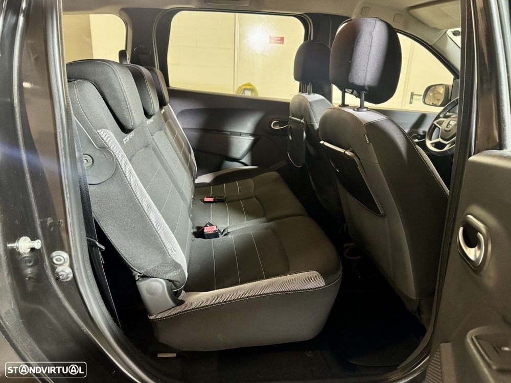 Dacia Lodgy 1.5 Blue dCi Stepway 7L - 35