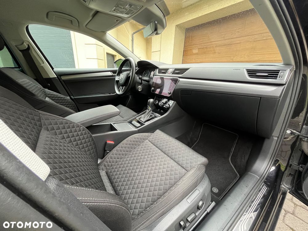 Skoda Superb 2.0 TSI 4x4 Style DSG - 10