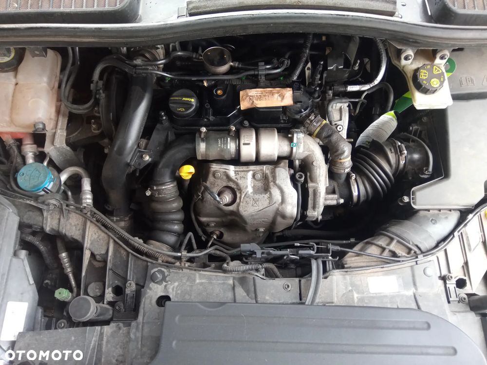 Ford C-MAX - 10