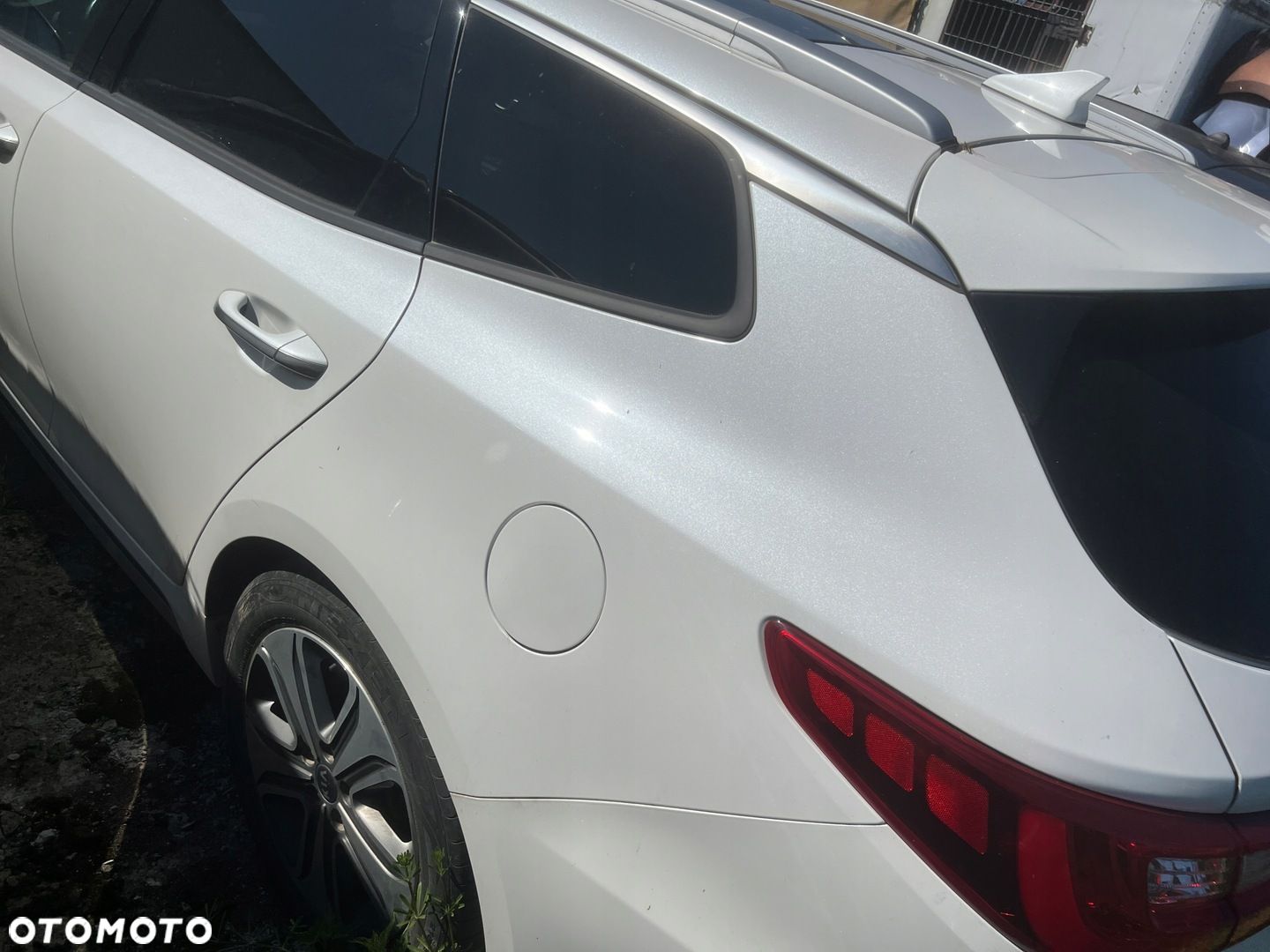 KIA OPTIMA IV KOMBI 15-20 BŁOTNIK ĆWIARTKA LEWA LEWY TYŁ KOLOR SWP - 1