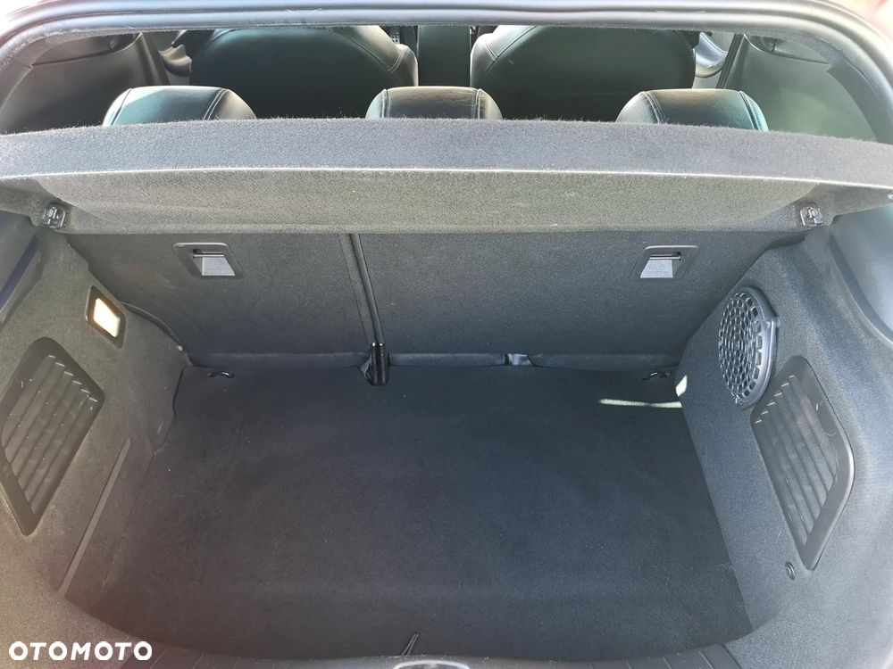 Citroën DS3 THP 155 Red Edition - 28