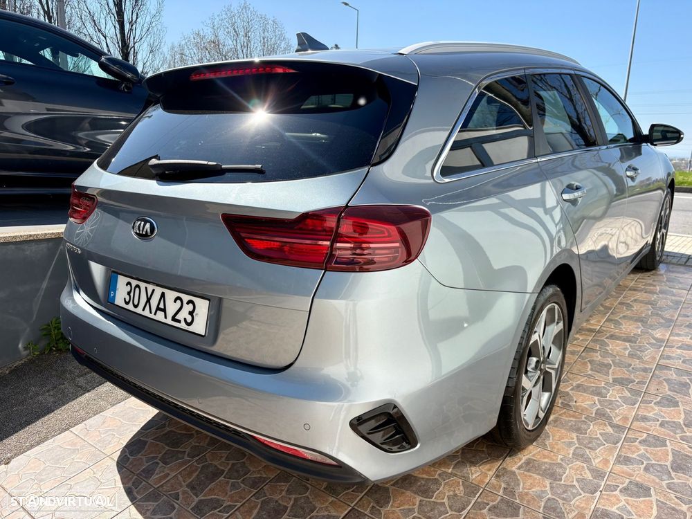 Kia Ceed SW 1.6 CRDi TX+SRF - 3