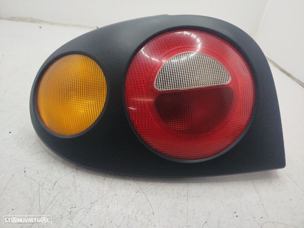 Farolim Stop Esq Renault Megane I Coach (Da0/1_)