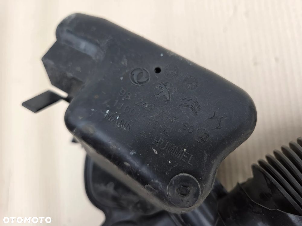 Rezonator dolot powietrza rura Peugeot 208 II 1.5 BLUEHDI    9824251780 - 5
