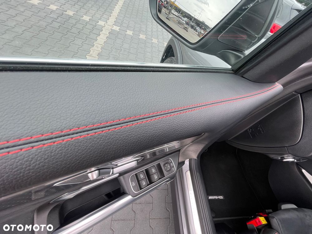 Mercedes-Benz GLB 200 d AMG Line 8G-DCT - 18