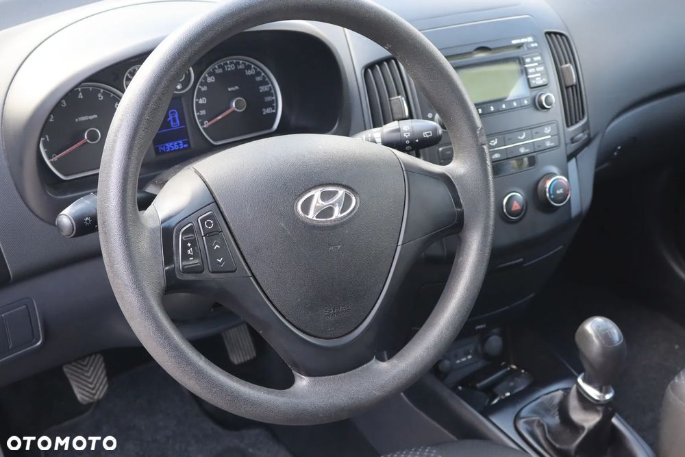 Hyundai i30 1.4 Blue Classic - 16