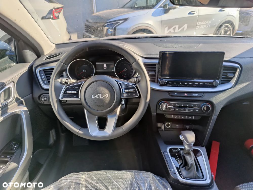 Kia XCeed 1.6 T-GDI M DCT - 11