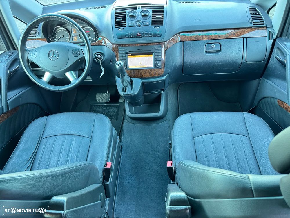 Mercedes-Benz Viano 2.2 CDI Ambiente Longo Auto. - 21