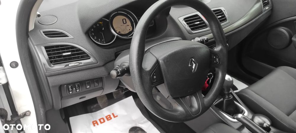 Renault Megane 1.6 16V Dynamique - 5