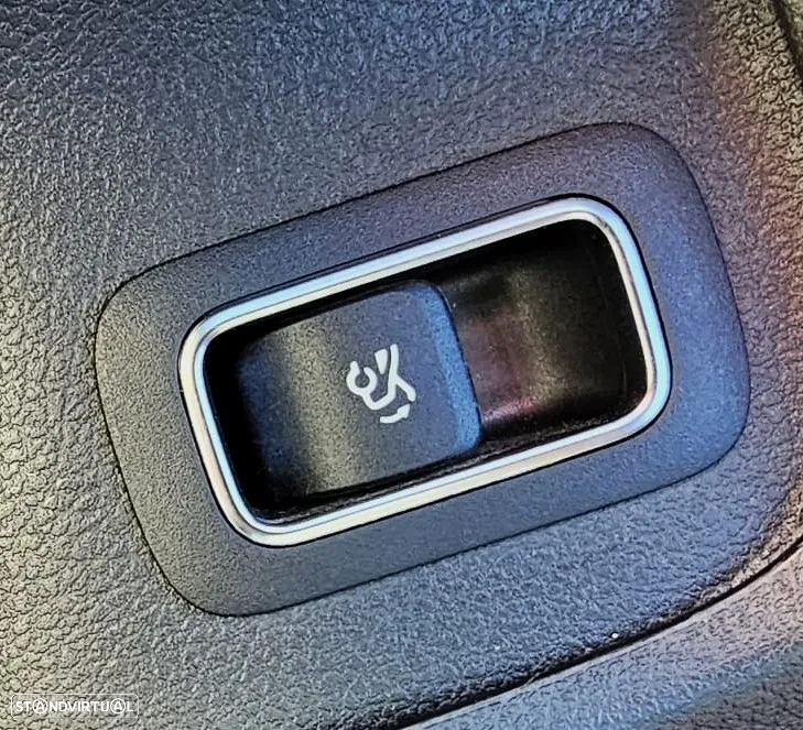 Mercedes-Benz A 180 Limousine d AMG Line Aut. - 29