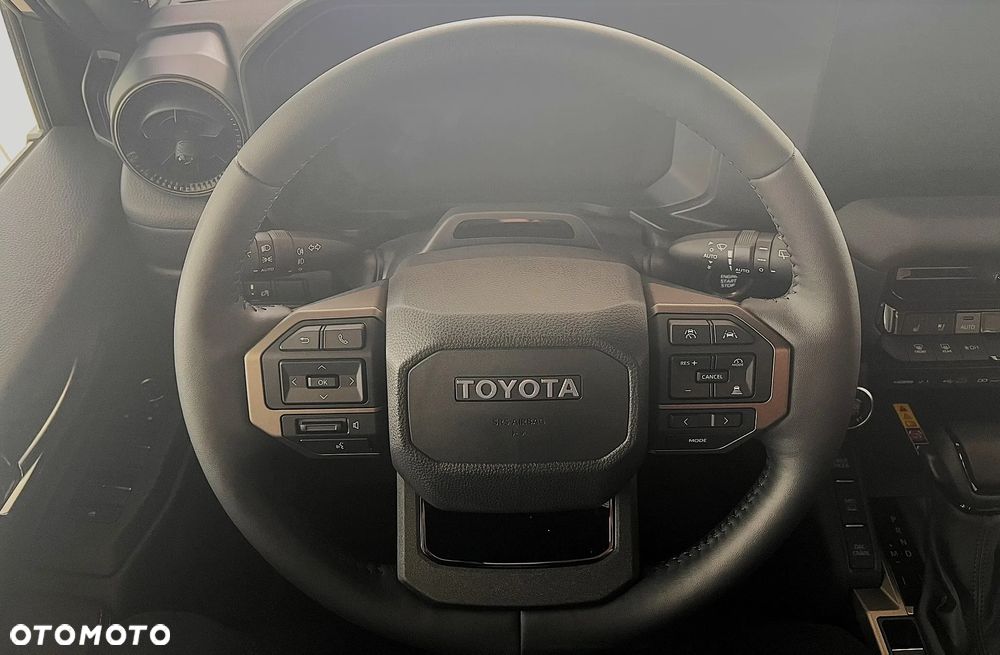 Toyota Land Cruiser LC 2.8 D-4D mHEV Executive - 15