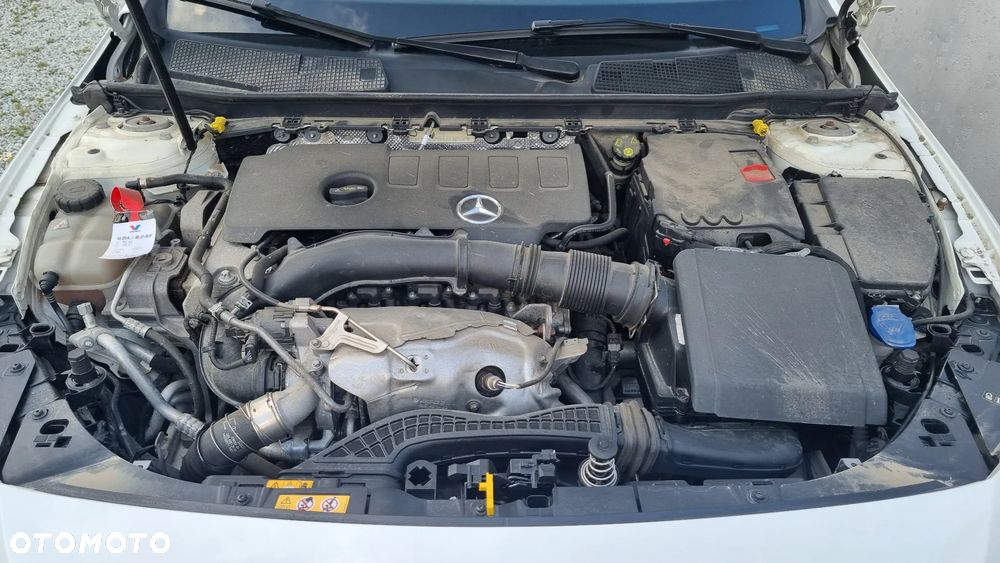Mercedes-Benz Klasa A 220 4-Matic AMG Line 7G-DCT - 31
