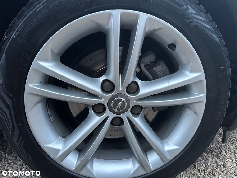 Opel Insignia 1.6 Turbo Cosmo - 17