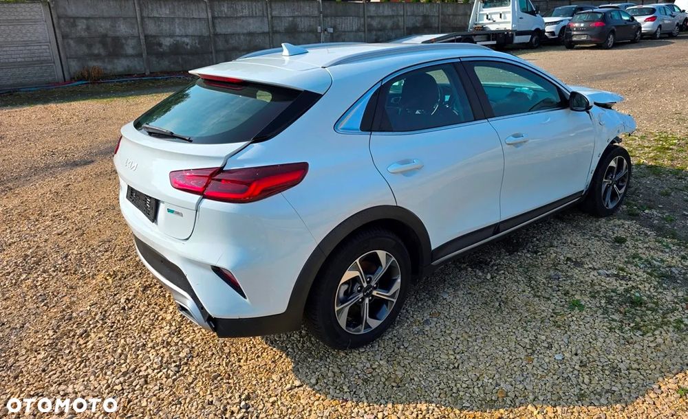 Kia XCeed 1.0 T-GDI L Business Line - 8